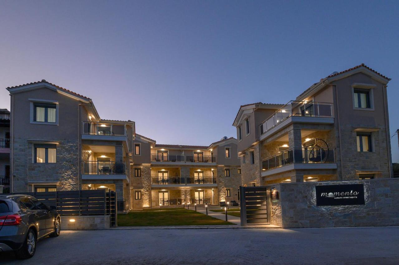 Momento Luxury Apartments Walking Distance From The Beach Нікіана Екстер'єр фото