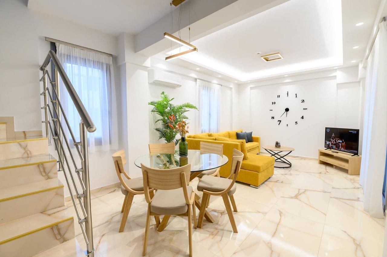 Momento Luxury Apartments Walking Distance From The Beach Нікіана Екстер'єр фото