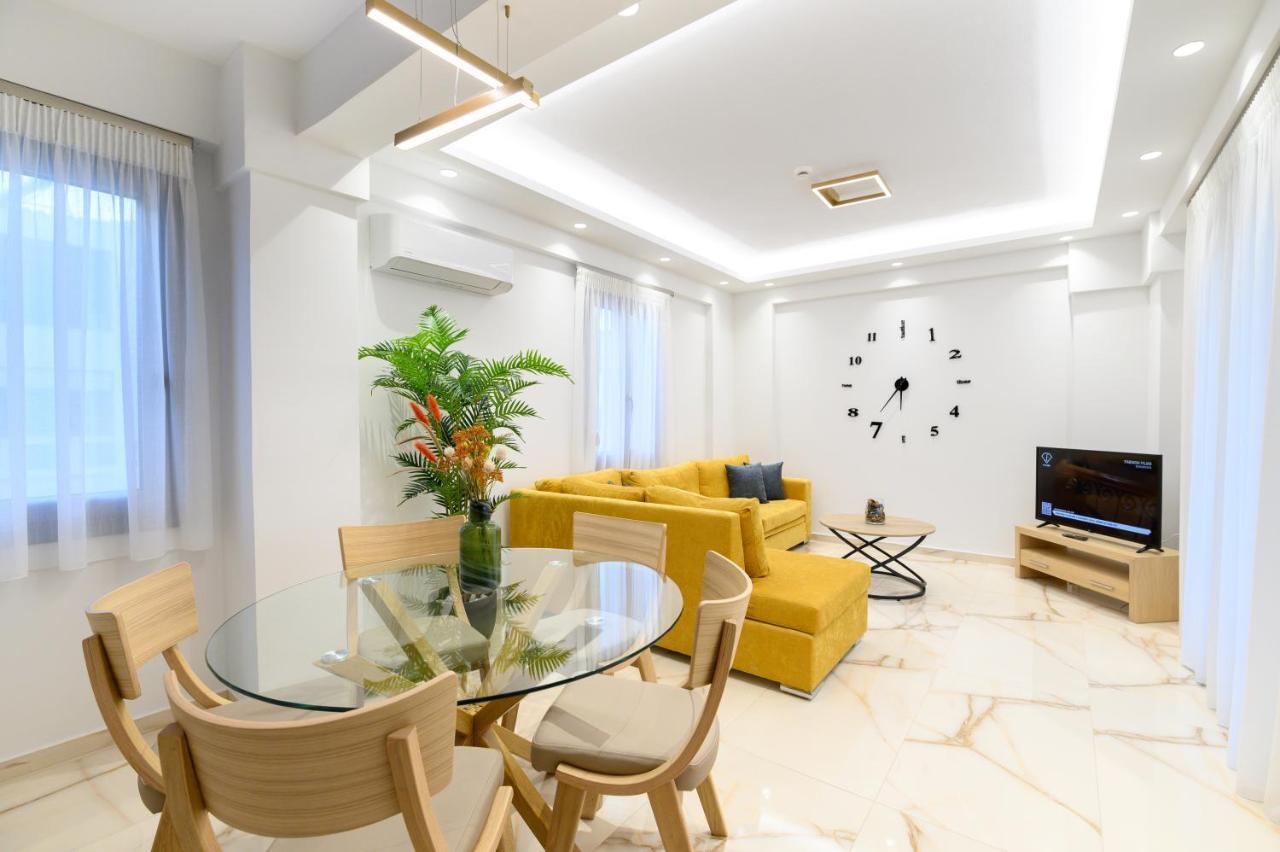 Momento Luxury Apartments Walking Distance From The Beach Нікіана Екстер'єр фото
